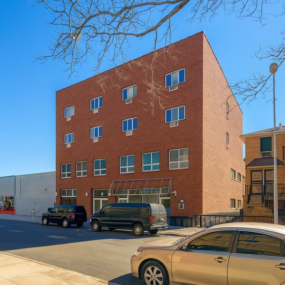 15 Bay 29th St, Brooklyn, NY à louer - Photo du bâtiment - Image 1 de 2
