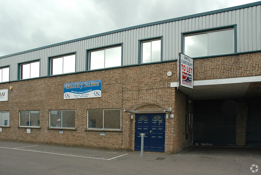 Imperial Way, Watford for lease - Building Photo - Image 2 of 17