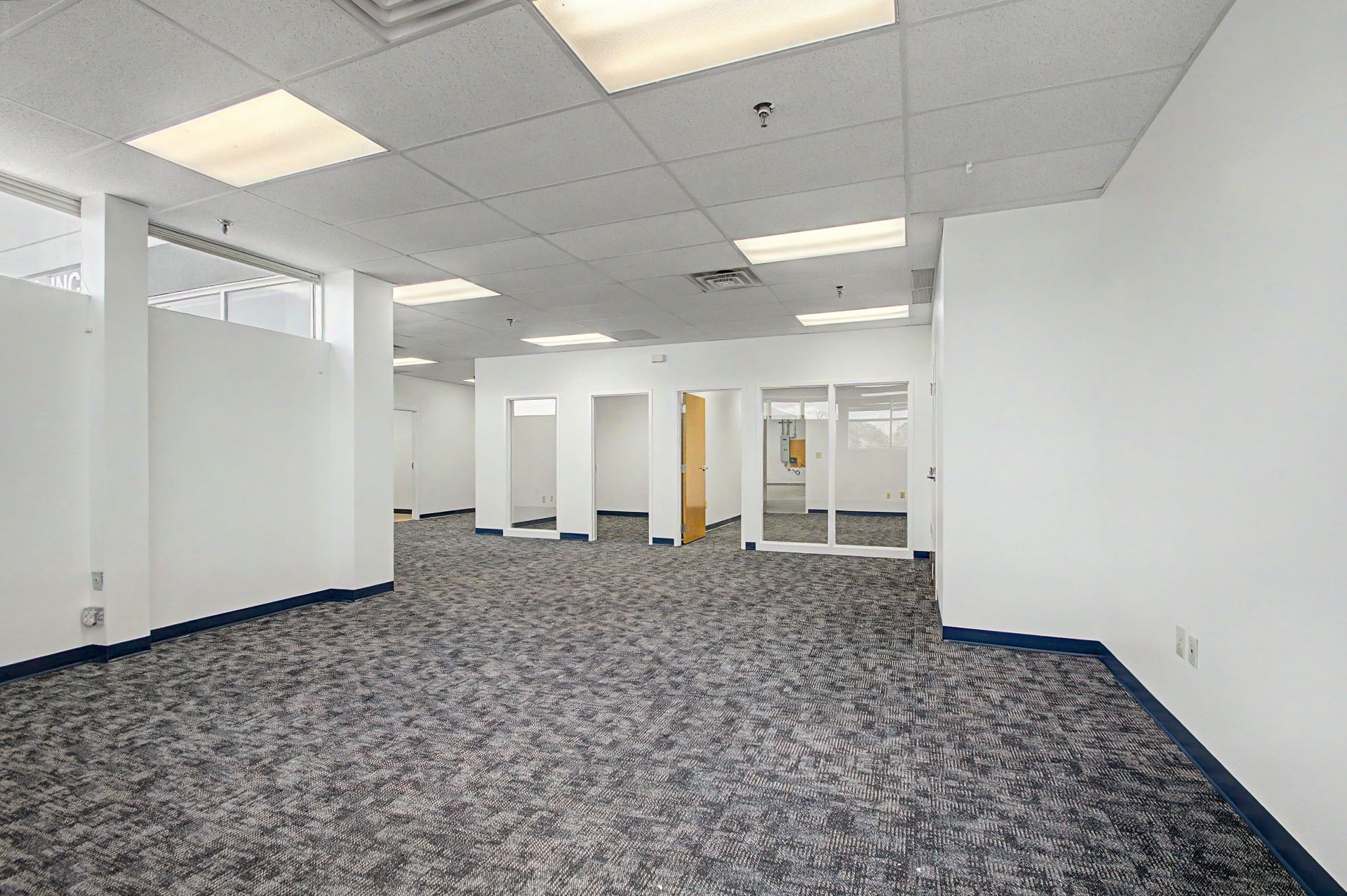 7301 Georgetown Rd, Indianapolis, IN for lease Interior Photo- Image 1 of 6