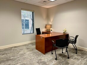 1213 Culbreth Dr, Wilmington, NC for lease Interior Photo- Image 1 of 10