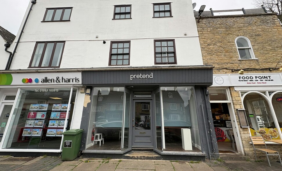 54-55 Market Sq, Witney for lease - Building Photo - Image 1 of 2