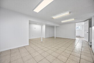 Plus de détails pour 57-59 Maspeth Ave, Maspeth, NY - Bureau à louer