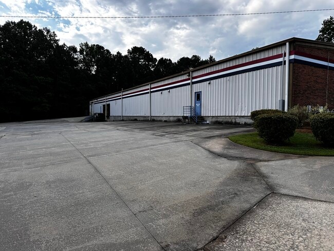Plus de détails pour 2169 Centennial Dr, Gainesville, GA - Industriel à louer