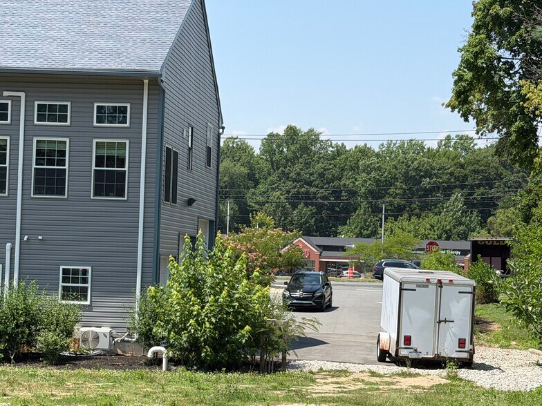 1634 Pulaski Hwy, Newark, DE à vendre - Photo du bâtiment - Image 2 de 6