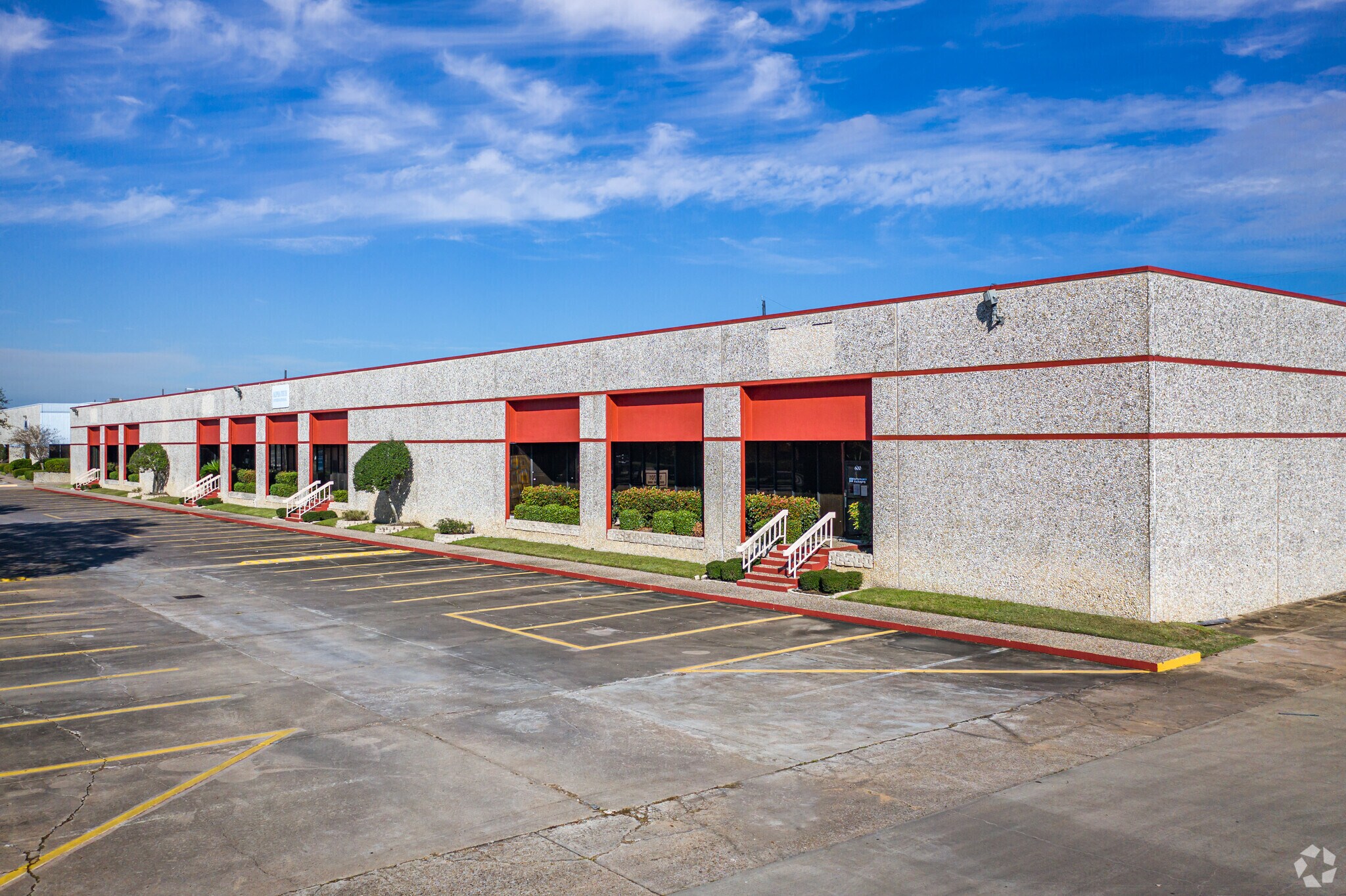 12701 Executive Dr, Stafford, TX à louer Photo principale- Image 1 de 4