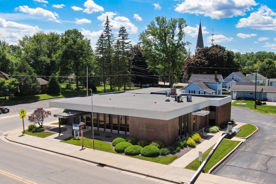 101 N Main St, Black Creek, WI for sale - Building Photo - Image 2 of 14