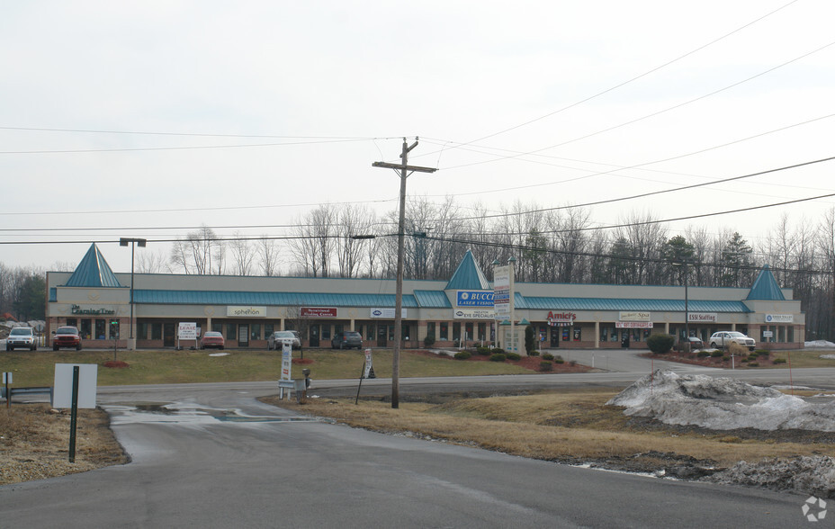 147 Airport Rd, Hazleton, PA à louer - Photo du bâtiment - Image 2 de 4