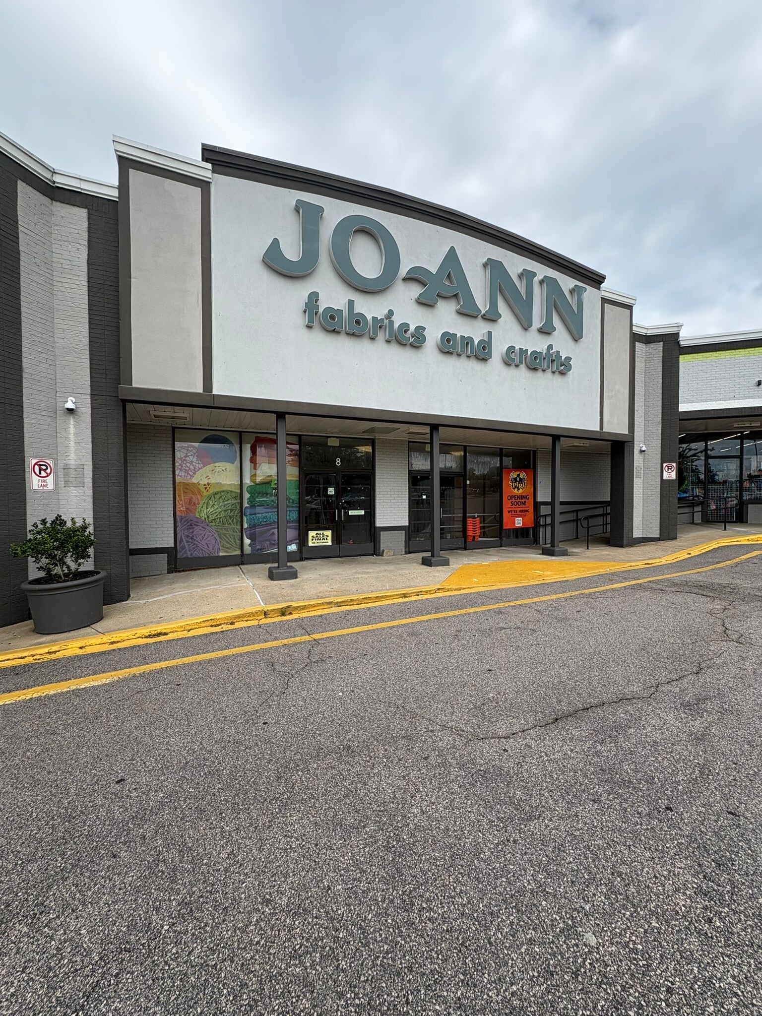 4516 Durham Chapel Hill Blvd, Durham, NC à louer Photo du bâtiment- Image 1 de 11