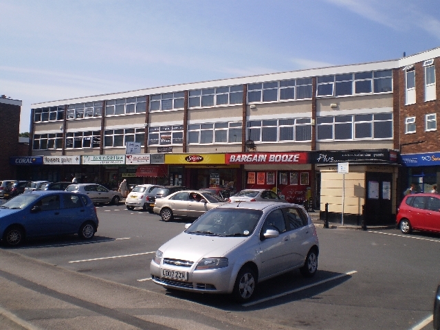 329-343 Red Bank Rd, Blackpool for lease - Building Photo - Image 1 of 2