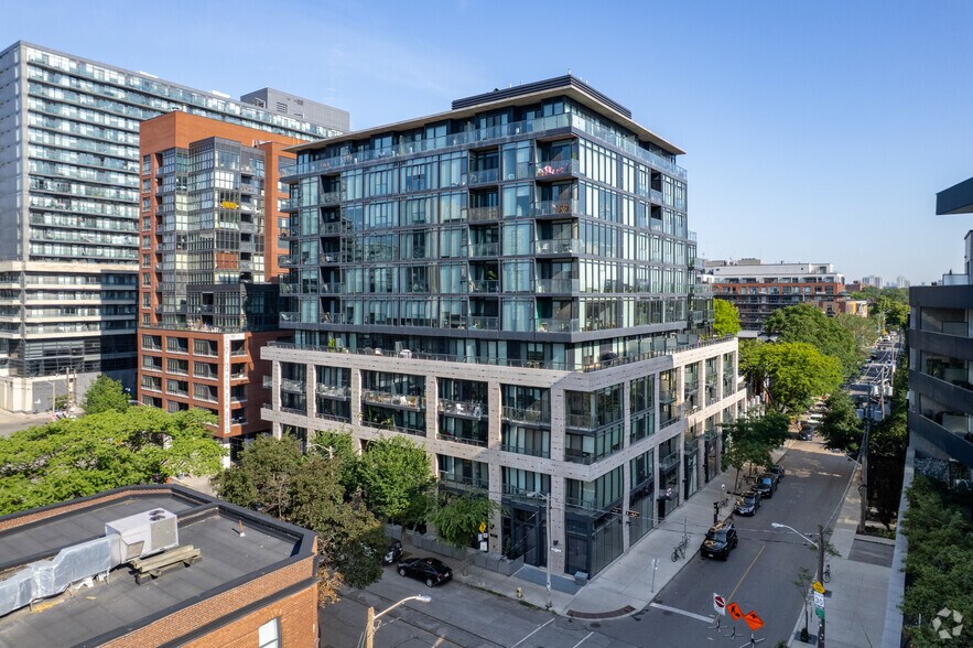 66 Sudbury St, Toronto, ON à louer - Photo du bâtiment - Image 1 de 6