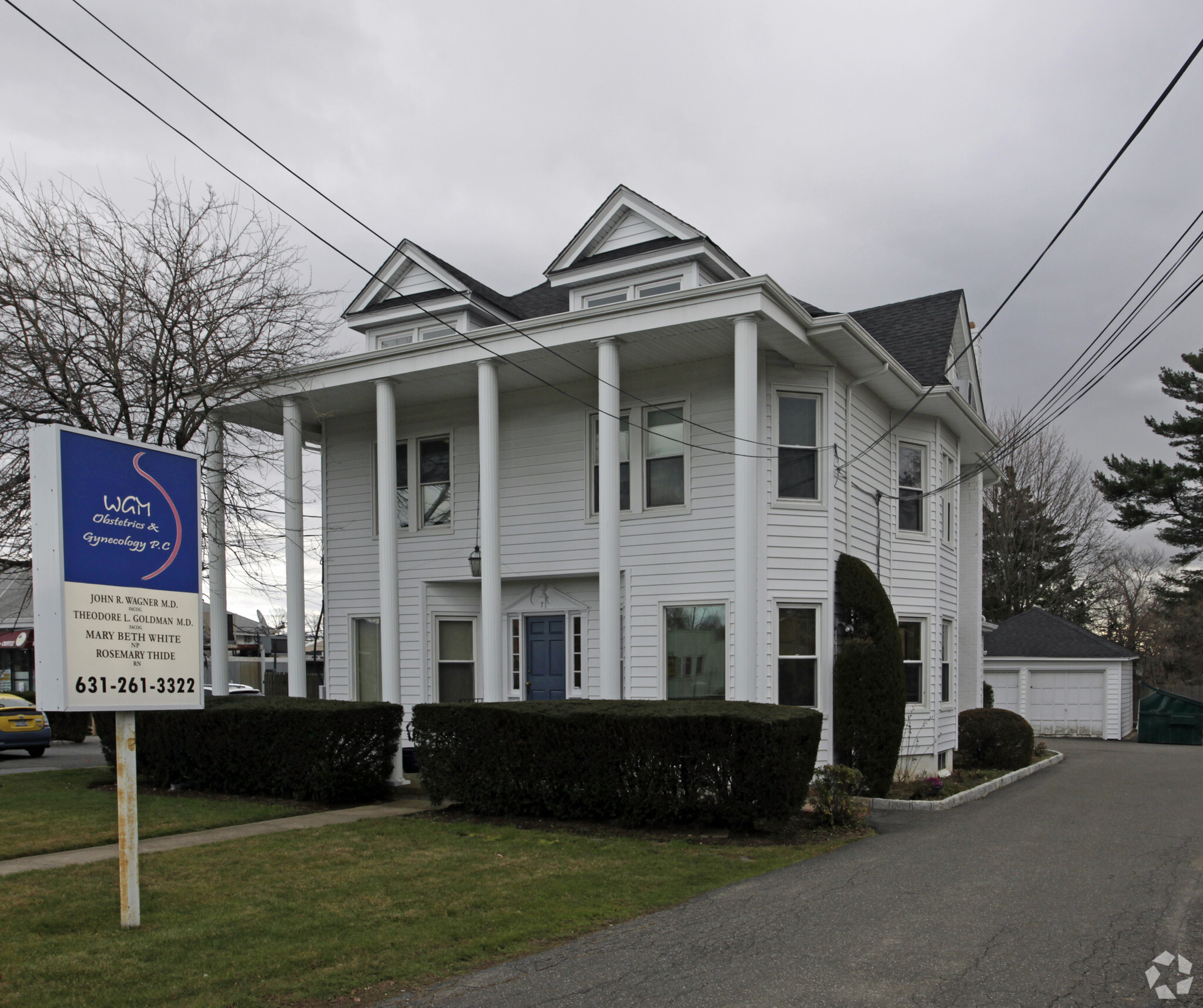 7 Pulaski Rd, East Northport, NY for sale Primary Photo- Image 1 of 1