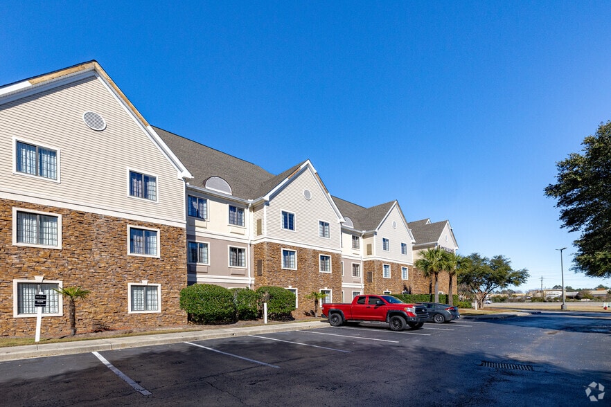 303 Fantasy Harbour Blvd, Myrtle Beach, SC for sale - Building Photo - Image 3 of 5