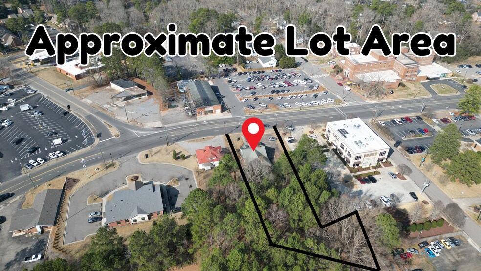 611 Carthage St, Sanford, NC à vendre - Photo du bâtiment - Image 1 de 50