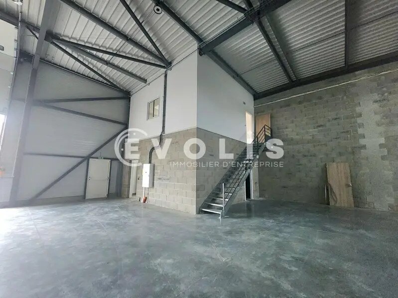 2 Rue Augustin Fresnel, Chassieu for lease Building Photo- Image 1 of 21