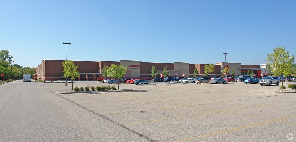 4301 Lien Rd, Madison, WI à louer - Photo du bâtiment - Image 2 de 9