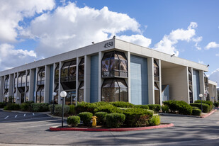 4550 Kearny Villa Rd, San Diego CA - Services immobiliers commerciaux