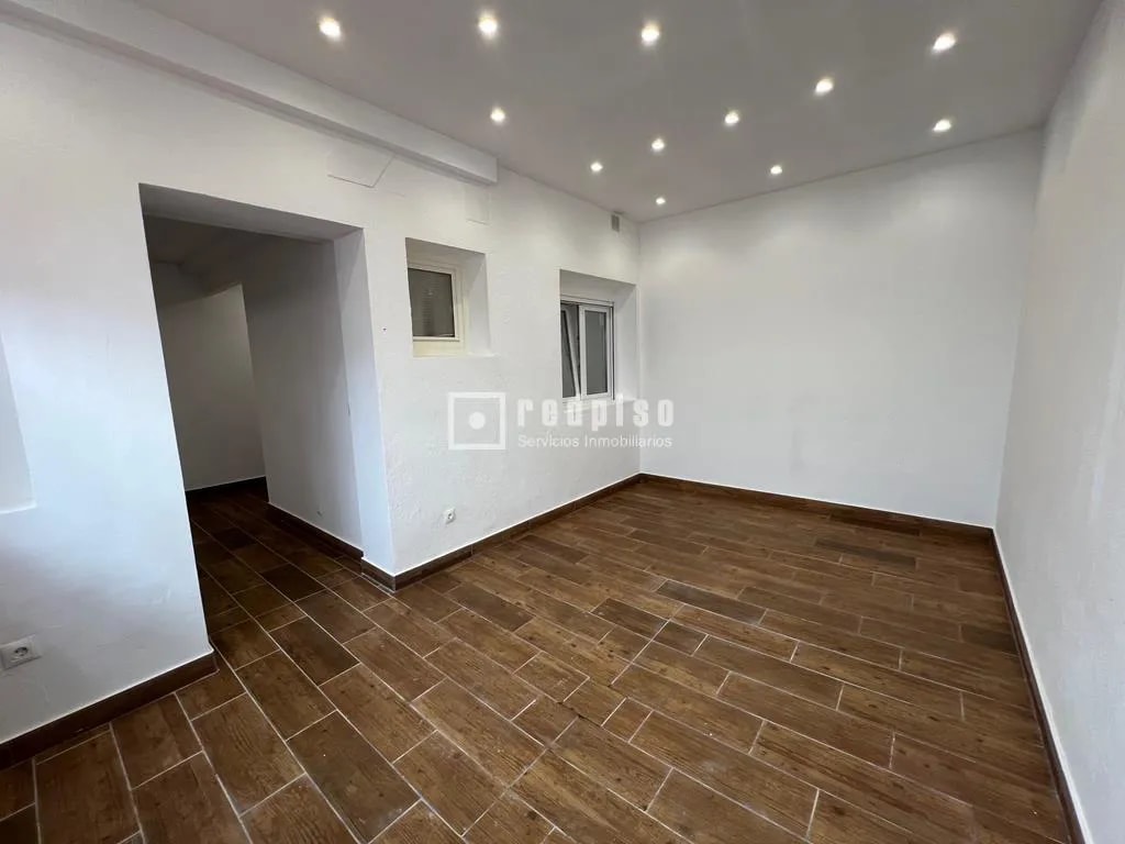 Office in Madrid, Madrid for lease Interior Photo- Image 1 of 8