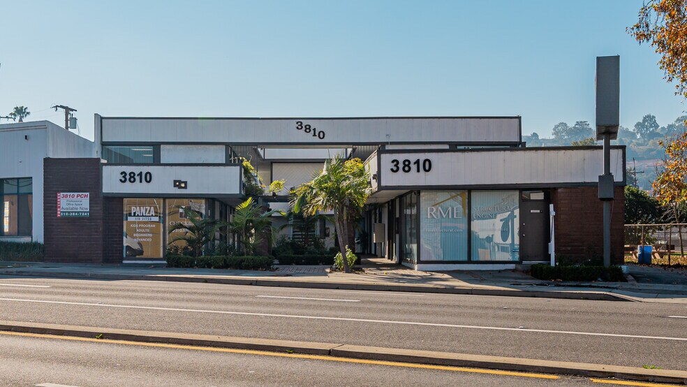 3810 Pacific Coast Hwy, Torrance, CA à louer - Photo du bâtiment - Image 1 de 16