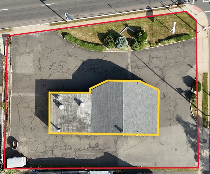 526 St Georges Ave, Rahway, NJ à louer - Photo du bâtiment - Image 3 de 3