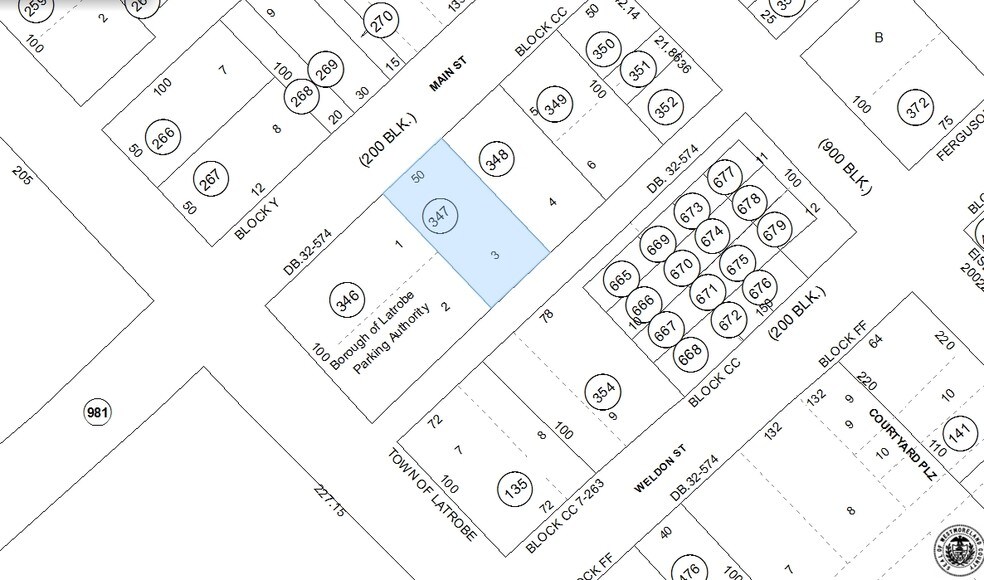 209 Main St, Latrobe, PA à louer - Photo du bâtiment - Image 3 de 3