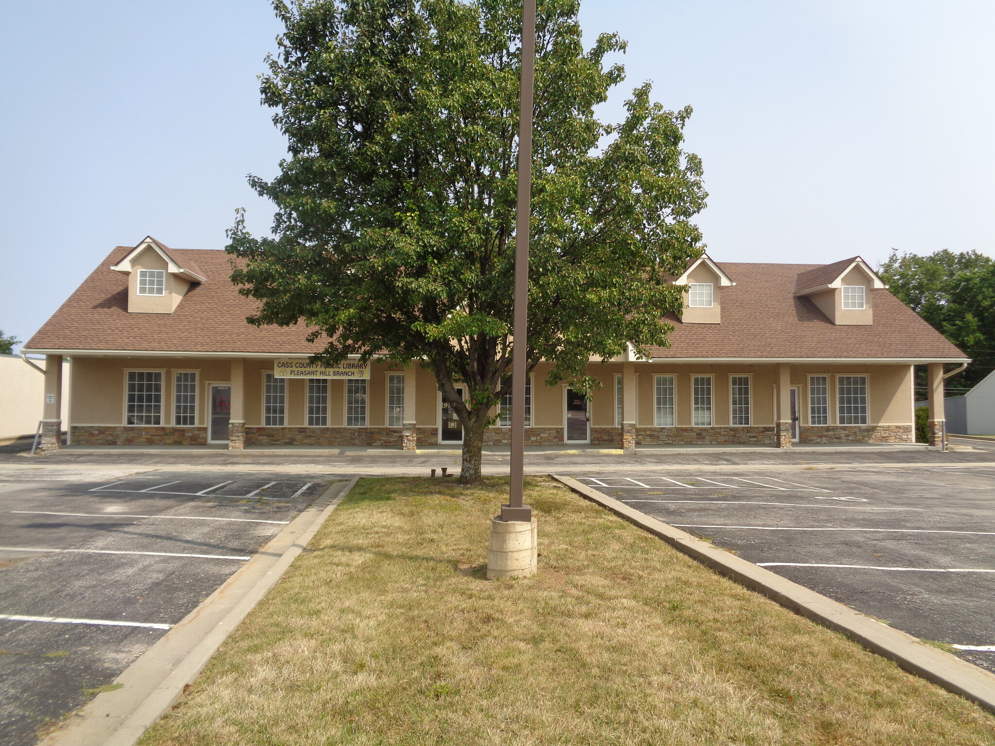 1108 N 7 Hwy, Pleasant Hill, MO for lease Building Photo- Image 1 of 25