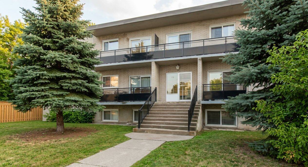 115 Kraft Avenue, Kitchener, On Ave N, Kitchener, ON à vendre Photo du bâtiment- Image 1 de 14