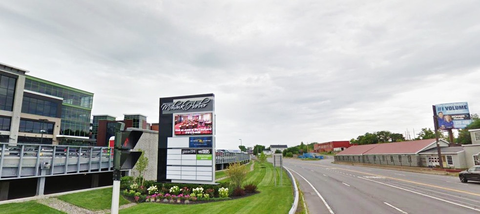 1710 Erie Blvd, Schenectady, NY for lease - Building Photo - Image 2 of 3