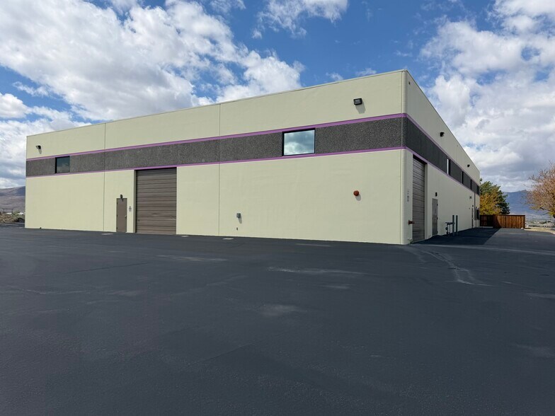 5 Airpark Vista Blvd, Dayton, NV à vendre - Photo du bâtiment - Image 2 de 14