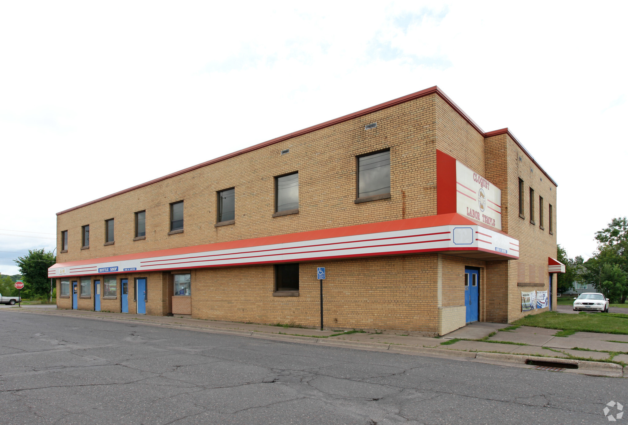 1403 Avenue C, Cloquet, MN for sale Primary Photo- Image 1 of 1