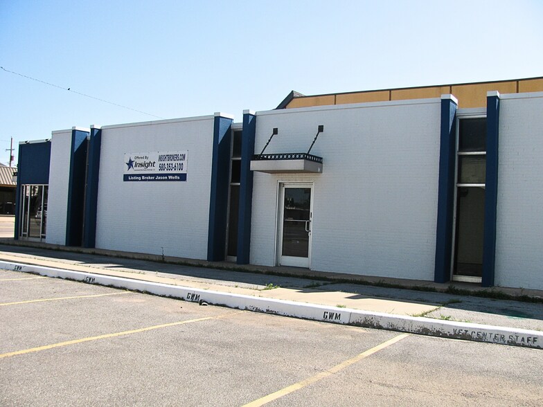 1010 SW C Ave, Lawton, OK à louer - Photo du bâtiment - Image 3 de 3