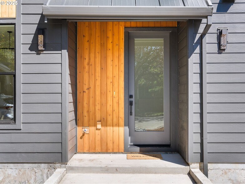 2065 Harold st, Portland, OR for sale - Building Photo - Image 2 of 17