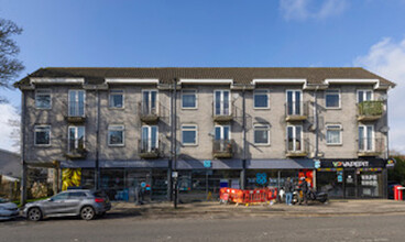 Town End, Caterham for lease Building Photo- Image 2 of 2