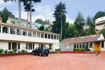 254-266 Laguna Honda Blvd, San Francisco, CA for lease - Building Photo - Image 3 of 10