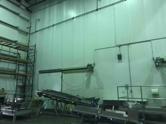 Plus de détails pour 1641 N 8th St, Colton, CA - Industriel à louer