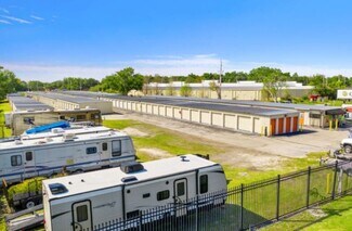 Plus de détails pour 2581 Broadview Dr, Kissimmee, FL - Industriel à louer