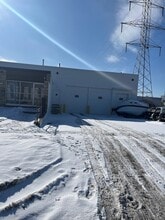 11133 W Rogers St, Milwaukee, WI for lease Interior Photo- Image 2 of 3