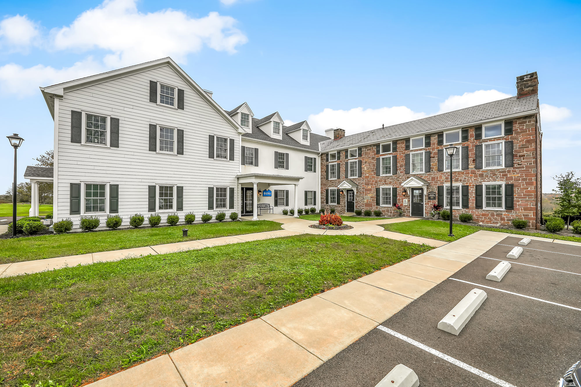 2189 2nd Street Pike, Newtown, PA for lease Primary Photo- Image 1 of 25