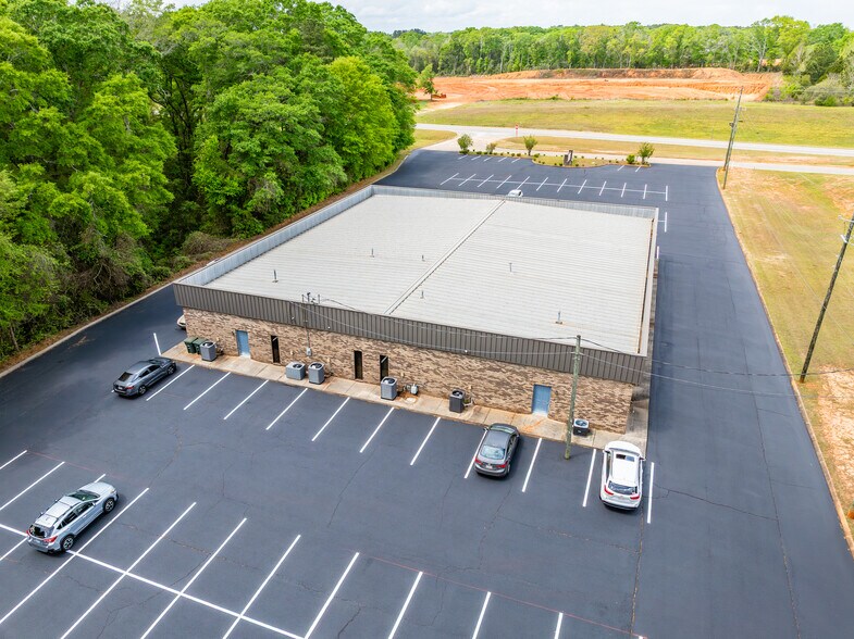 2021 Boll Weevil Cir, Enterprise, AL for lease - Building Photo - Image 3 of 12