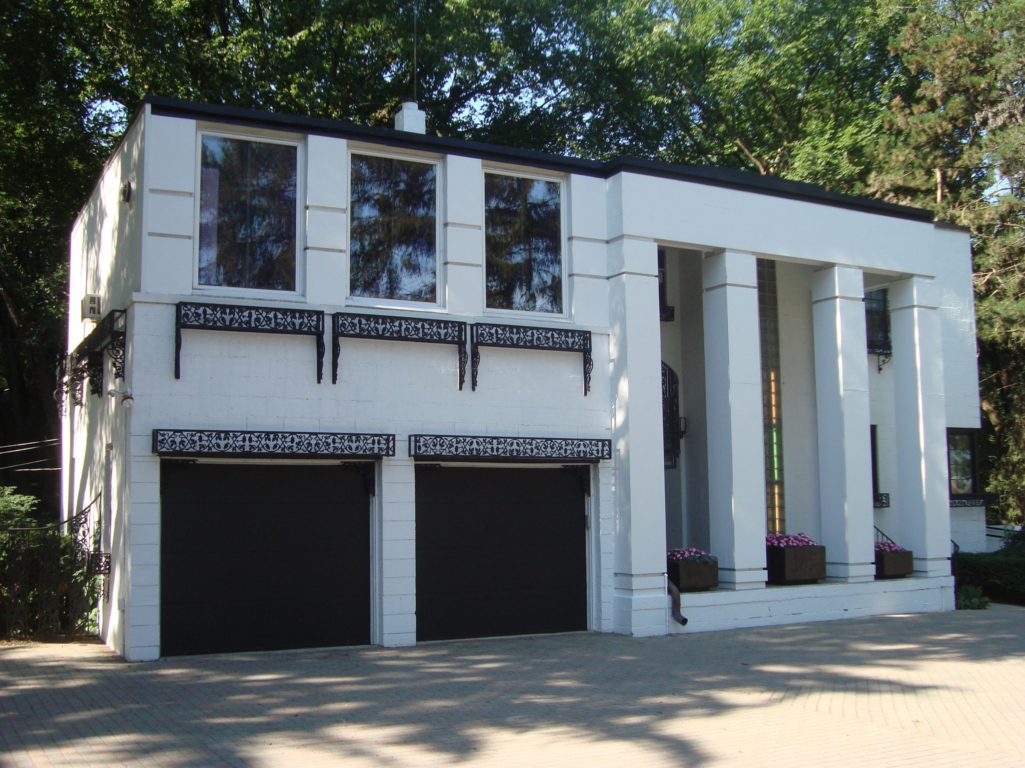 4158 Washtenaw Ave, Ann Arbor, MI à vendre Photo du bâtiment- Image 1 de 1