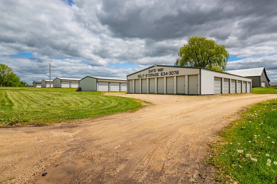 709 S Main St, Westby, WI for sale - Primary Photo - Image 2 of 19