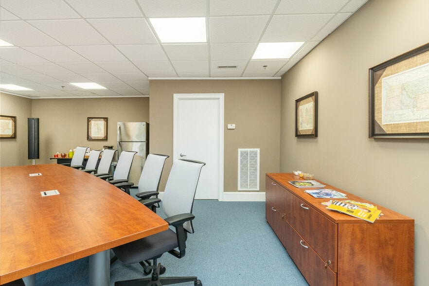 78 S Main St, Doylestown, PA for lease - Interior Photo - Image 3 of 16