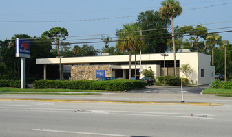 512 N Ridgewood Ave, Edgewater FL - Drive Through Restaurant