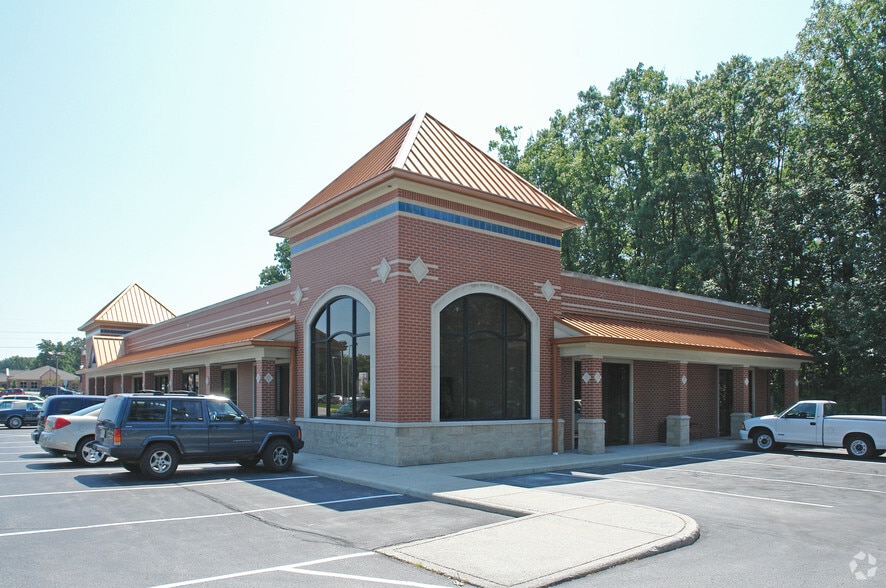 7650 Harvest Dr, Schererville, IN for lease - Building Photo - Image 2 of 4