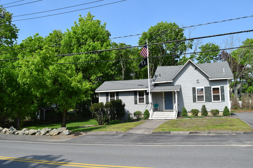 11 Station St, Sharon, MA à vendre - Photo principale - Image 1 de 1