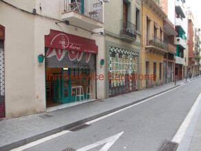 Commerce de détail dans Barcelona, BAR à louer Photo du b timent- Image 2 de 9