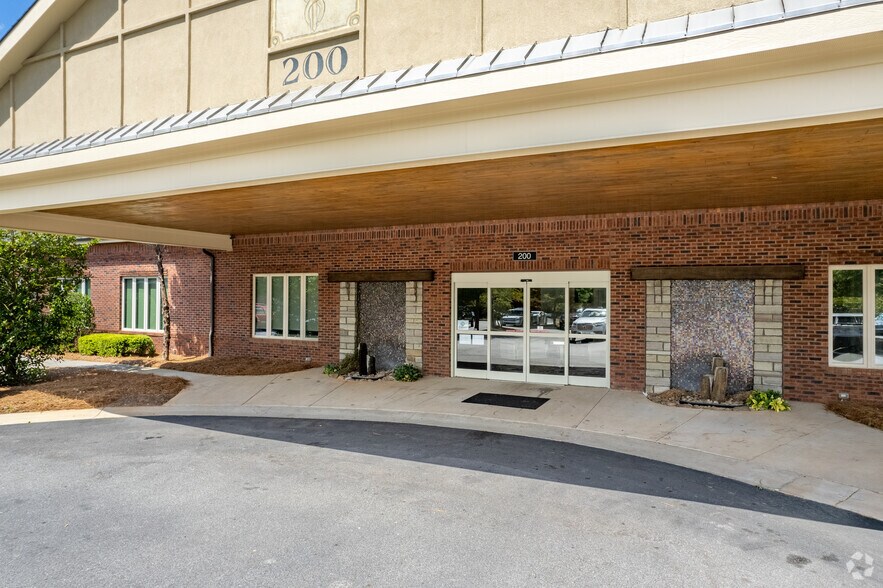 1360 Caduceus Way, Watkinsville, GA à louer - Photo du bâtiment - Image 3 de 6