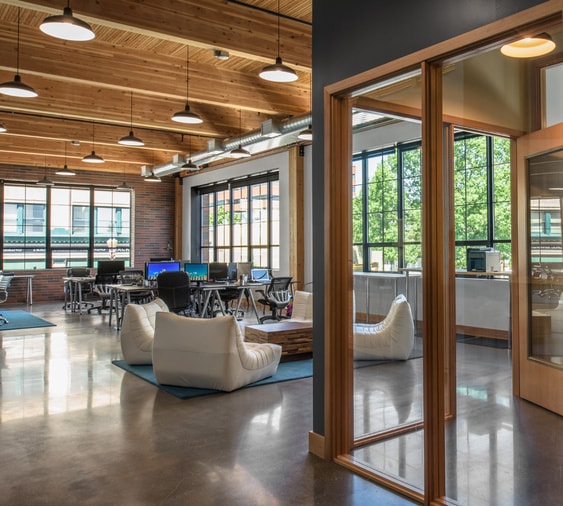 101 E 6th St, Vancouver, WA for lease - Interior Photo - Image 2 of 18