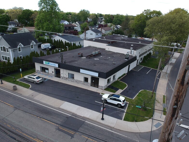 980 Little East Neck Rd, West Babylon, NY à vendre - Aérien - Image 2 de 19