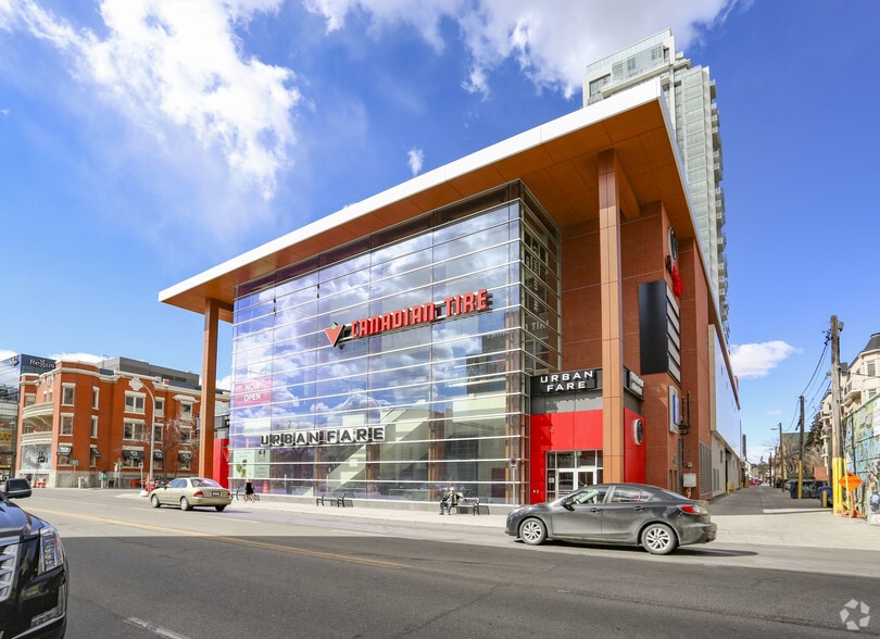 906 16th Ave SW, Calgary, AB for lease - Building Photo - Image 2 of 8