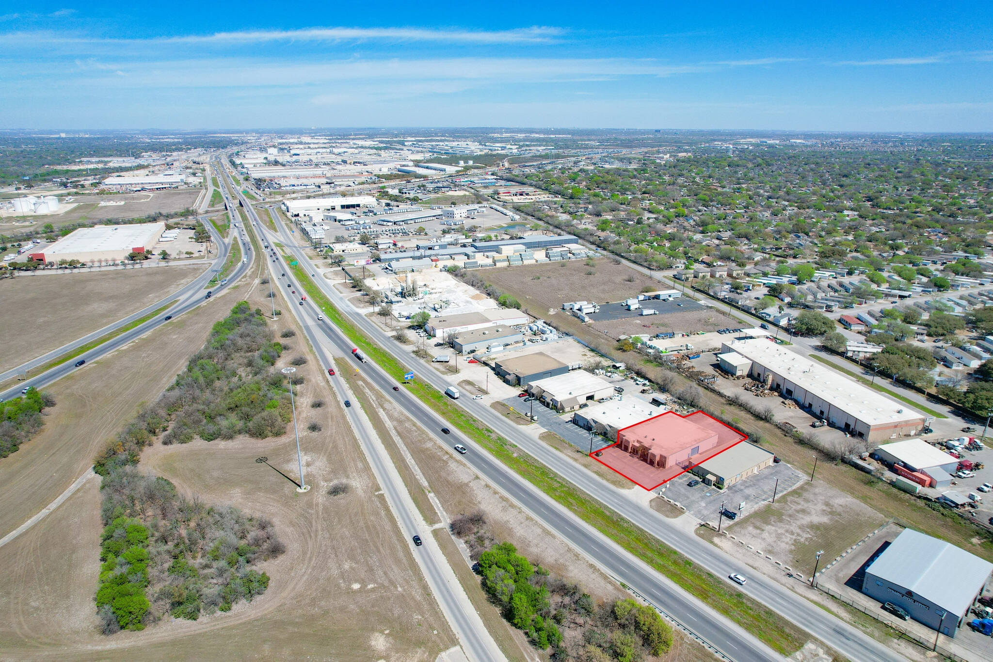 7316 NE Loop 410, San Antonio, TX for lease Primary Photo- Image 1 of 16